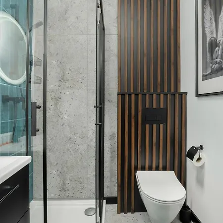 Apartment Spacious In A Quiet Area Of By Renters *