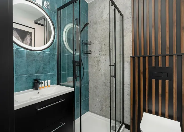 아파트 Spacious In A Quiet Area Of By Renters